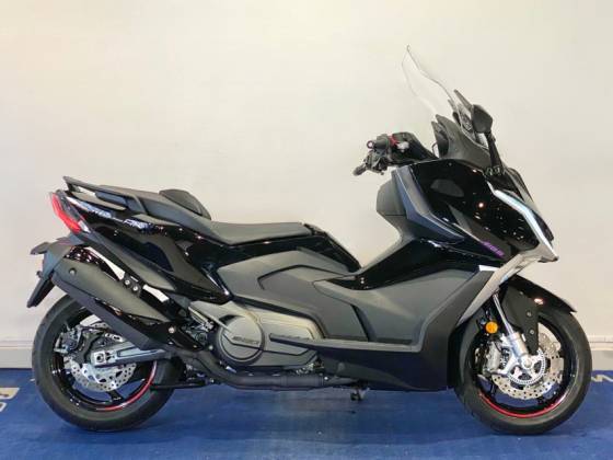 KYMCO AK 550i 